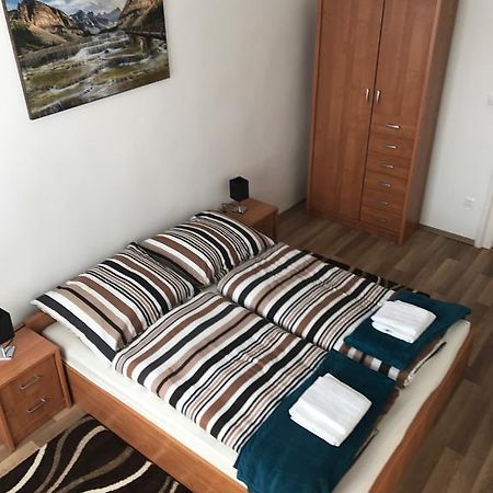 Eva Apartman Apartment Miskolc Ngoại thất bức ảnh